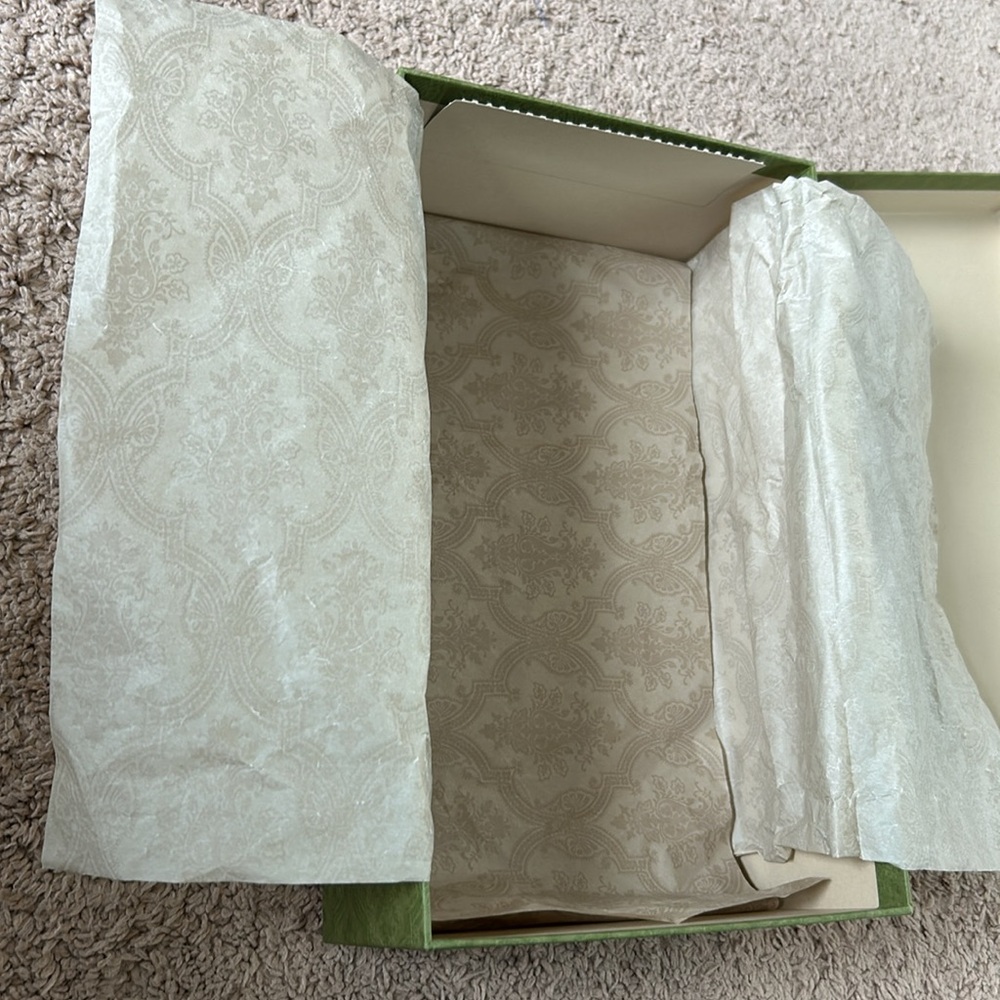 Gucci Bundle - image 8